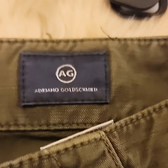 AG Adriano Goldschmied Olive Cropped Pants - Picture 9 of 11